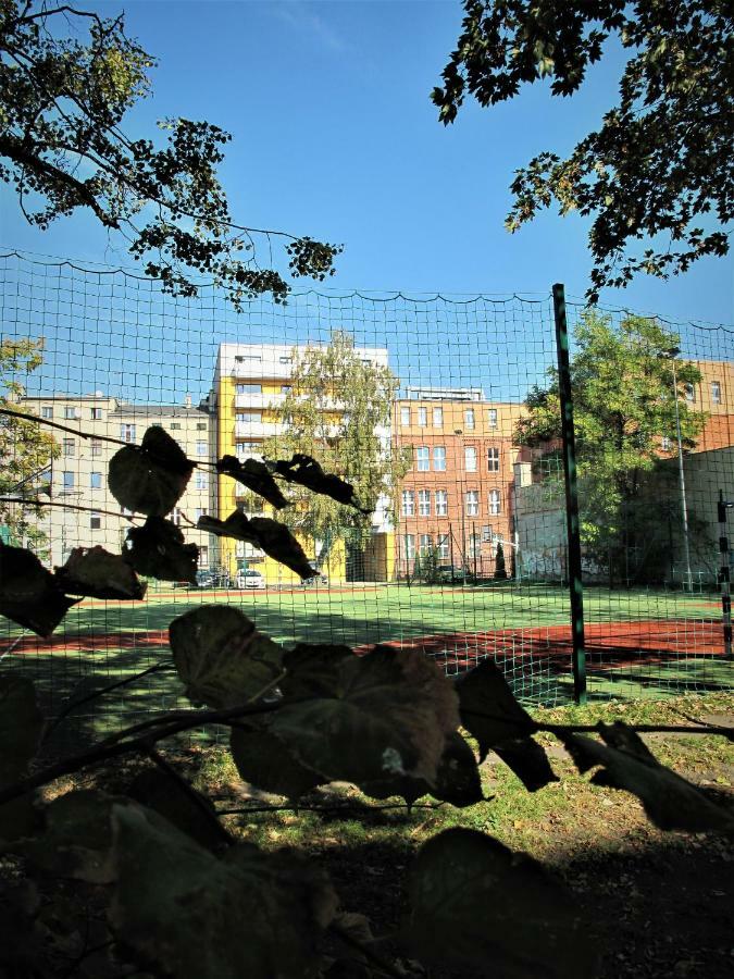 Apartament By The Way Appartement Wrocław Buitenkant foto
